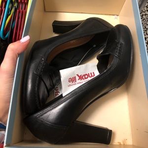 Antonio Melani Heels